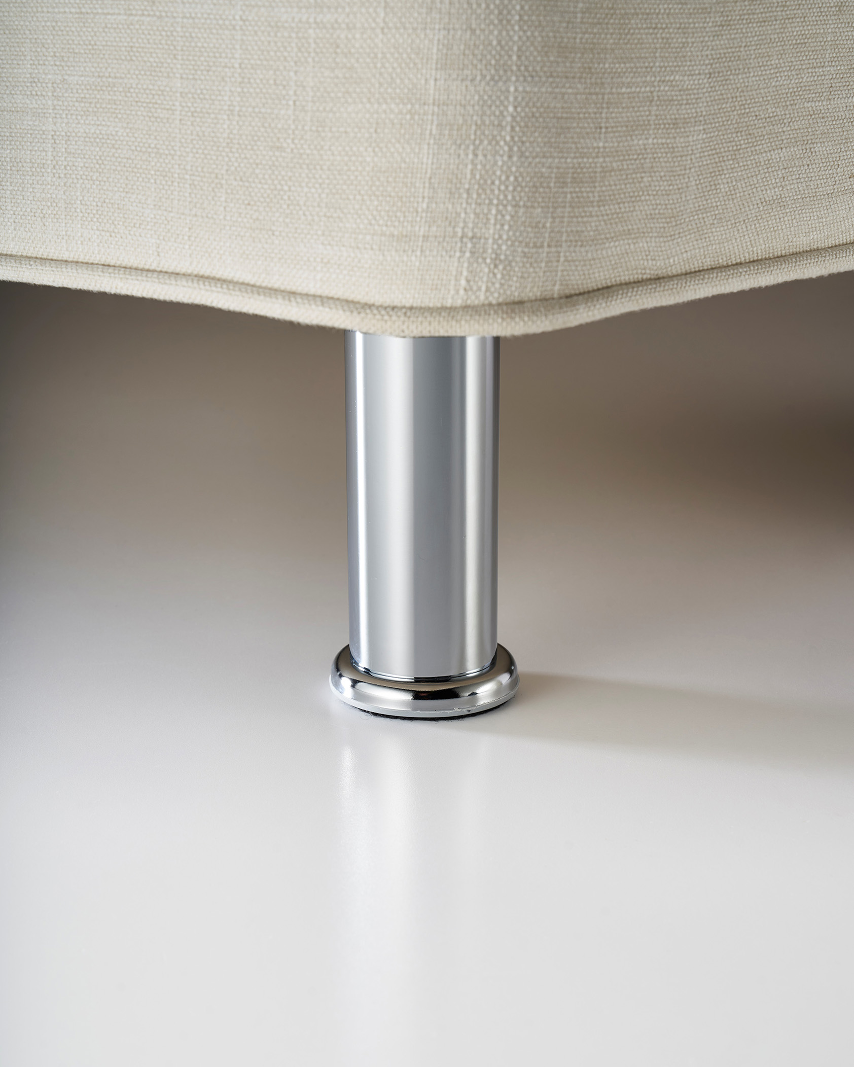 L4 Metal Leg