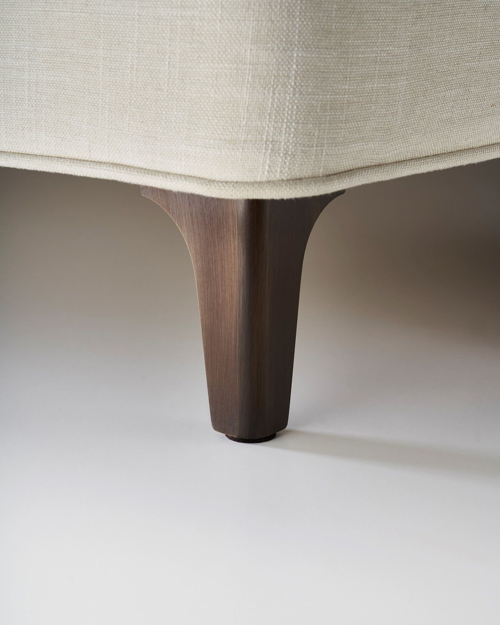 L5 Metal Leg